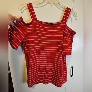 French Dressing Jeans Women's Size Medium Cold Shoulder Top